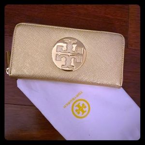 Tori Burch wallet, gold